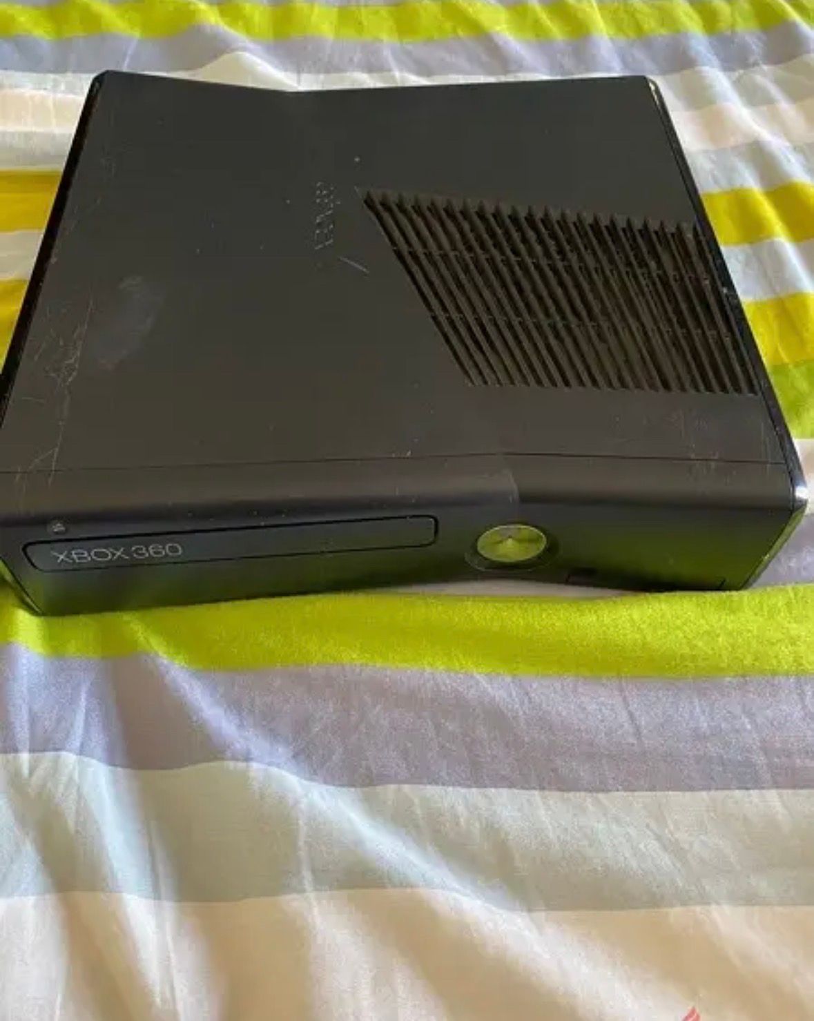Xbox 360 Console with Kinect