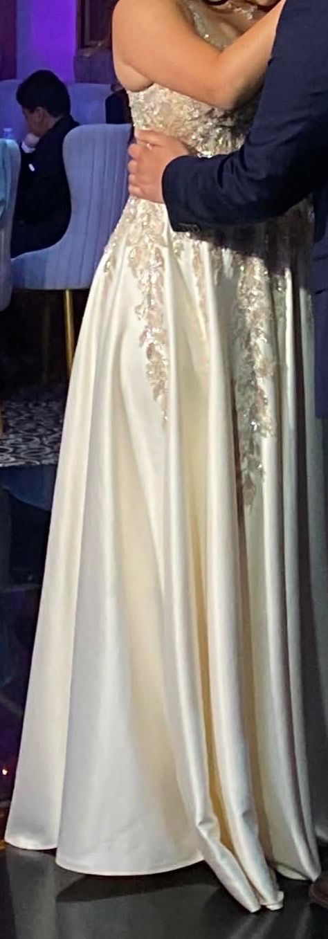 wedding dress فستان خطوبه فرح
