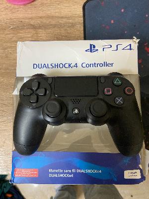 PS4 DualShock 4 Jet Black