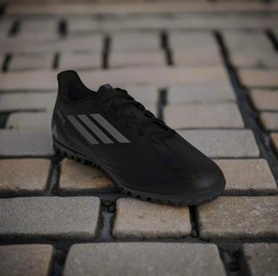 Deportivo III Turf Boots