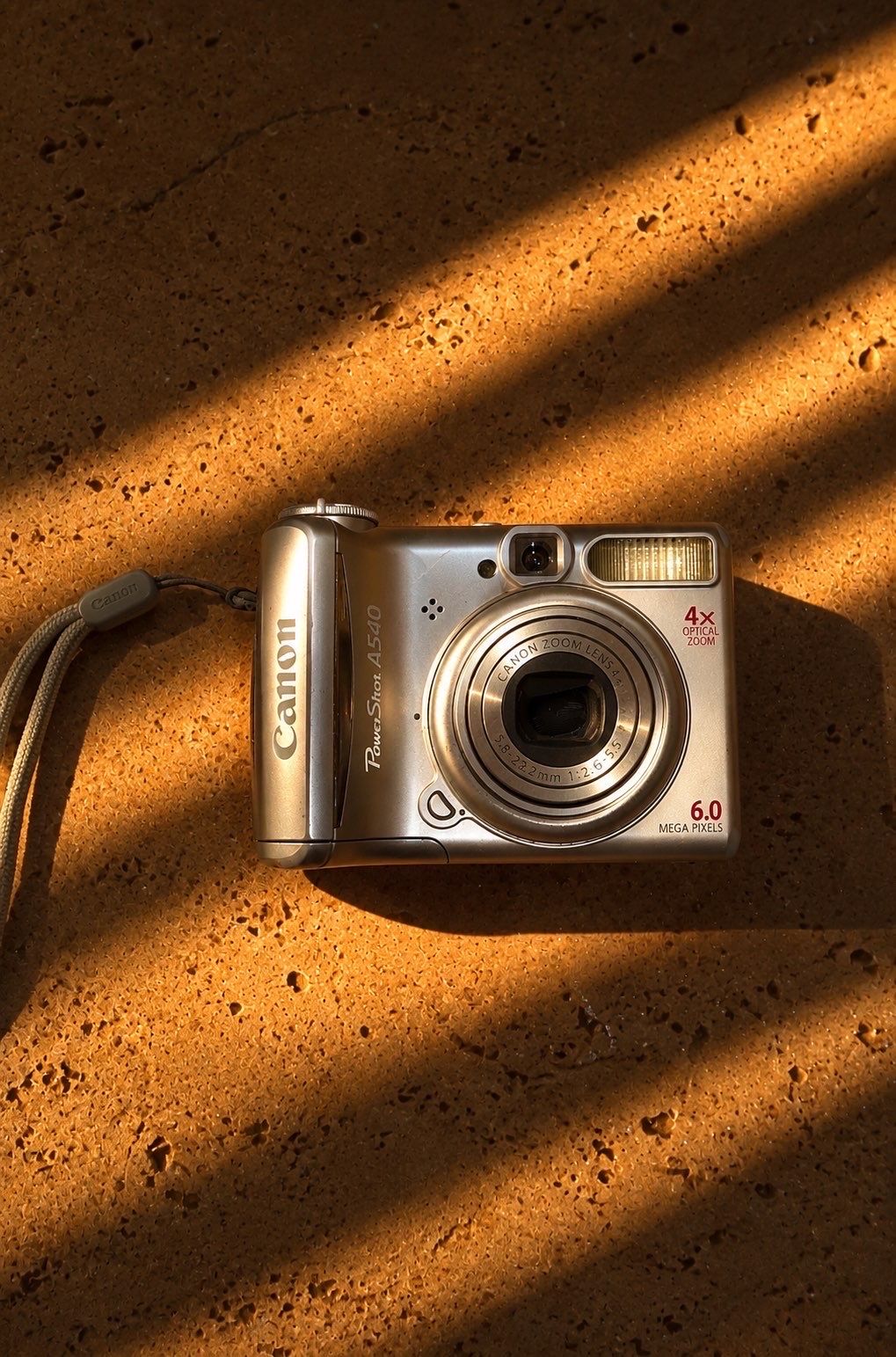 Canon PowerShot A540- Sony