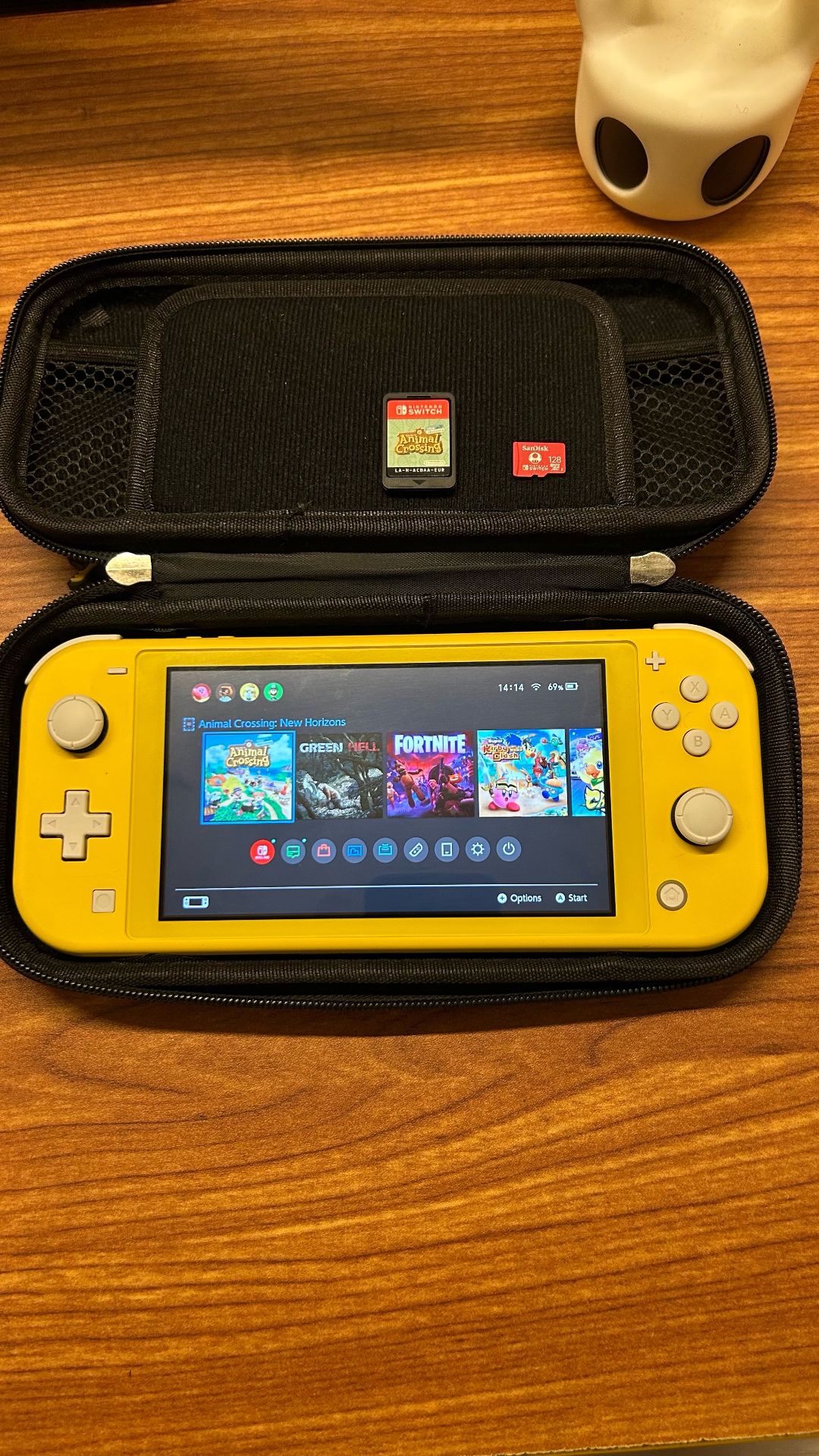 Nintendo switch lite