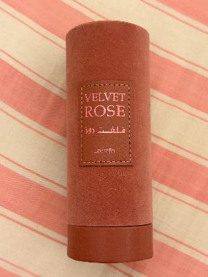 lattafa, Velvet rose perfume