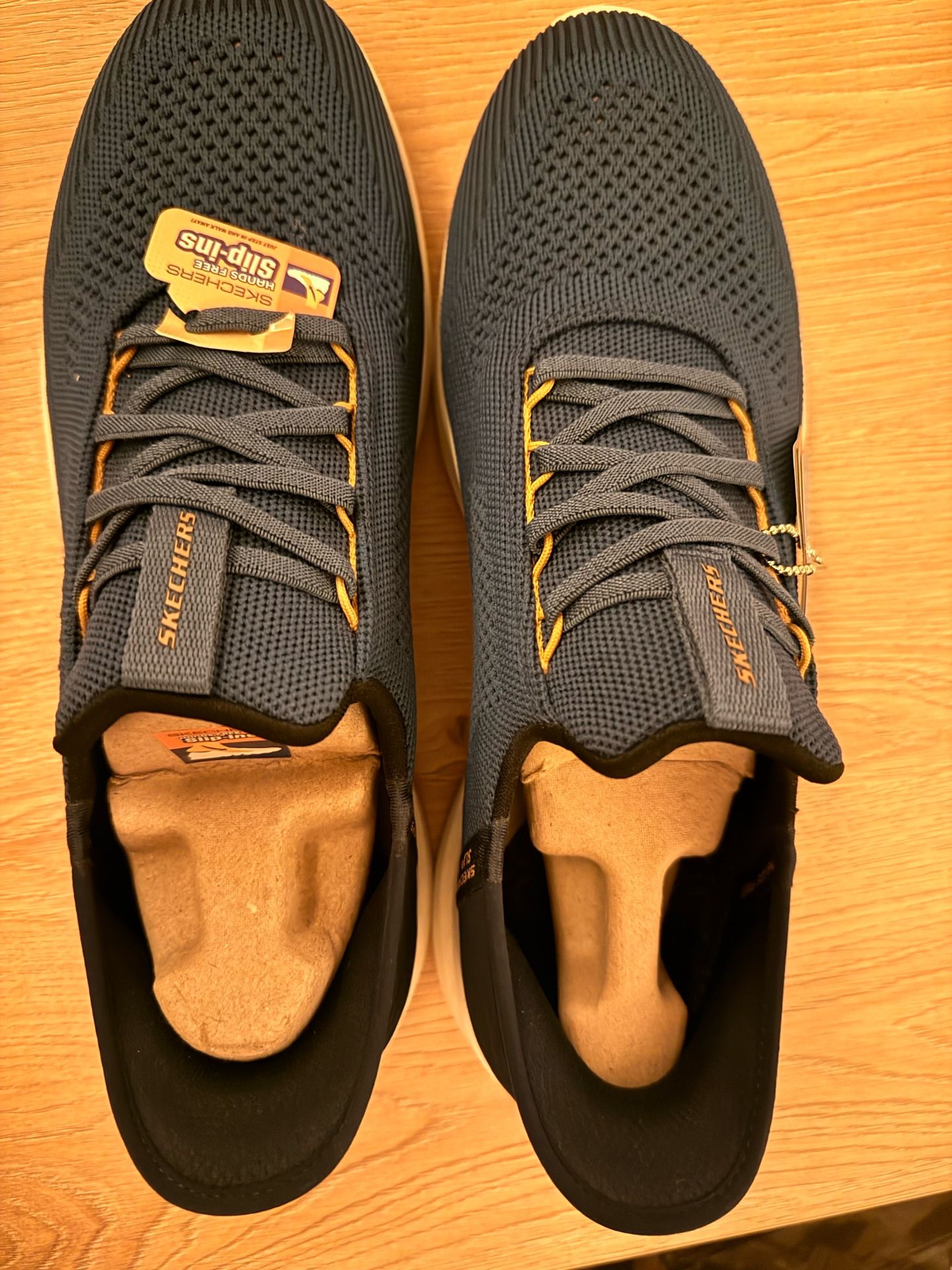 Skechers Men's Black Sneakers
