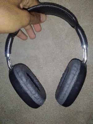 P9 Wireless Headphones