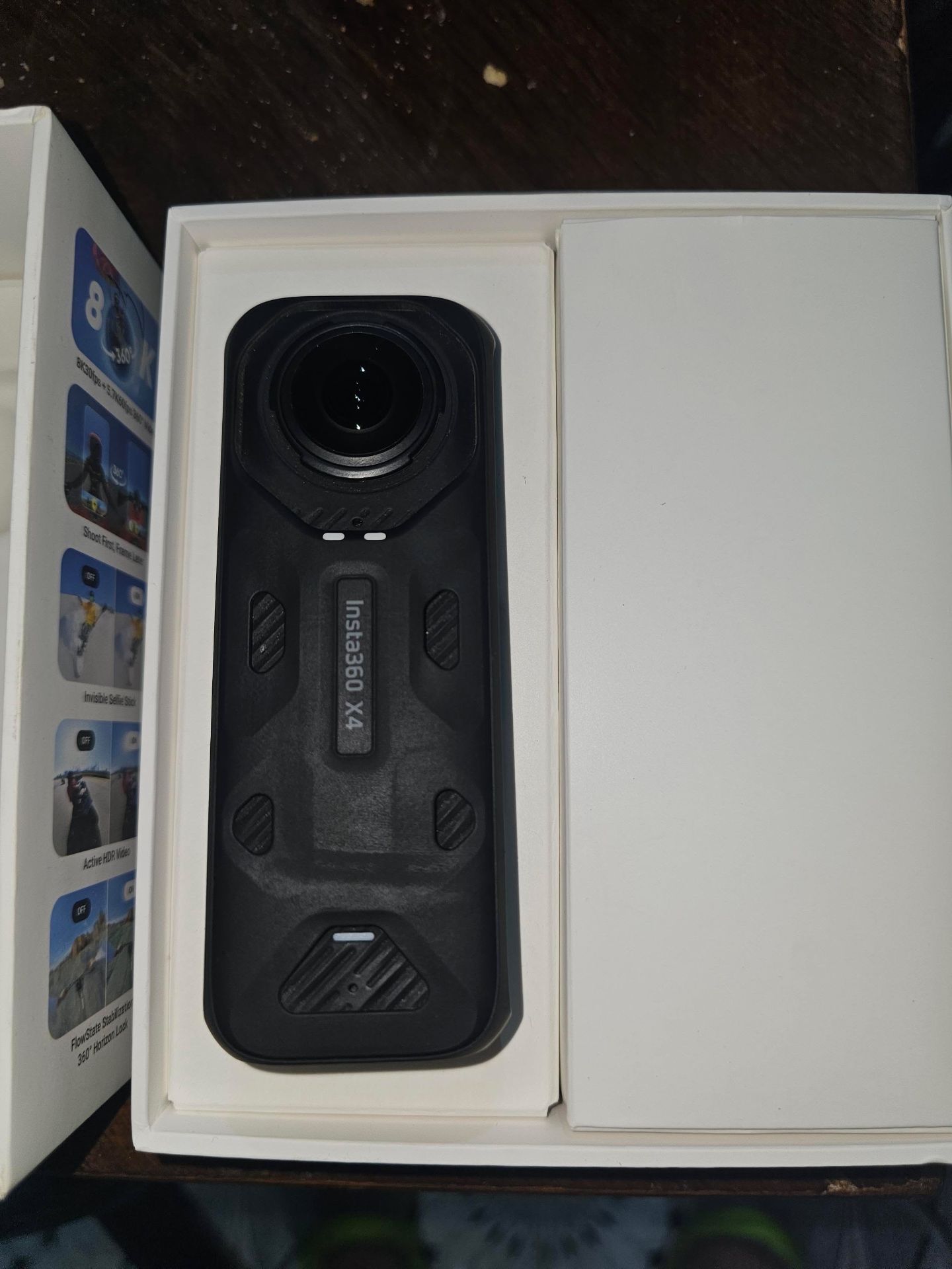 Insta360 X4