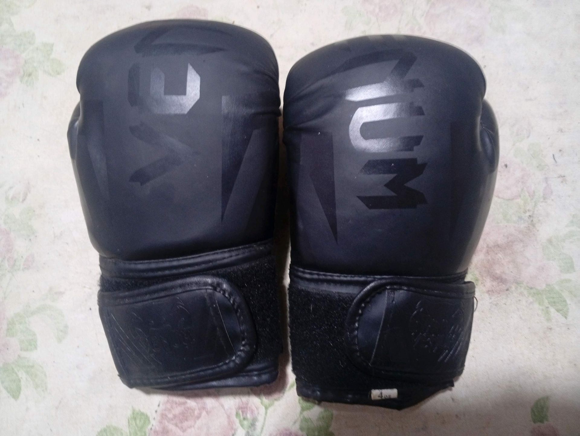 Boxing Gloves (Pair) جديد