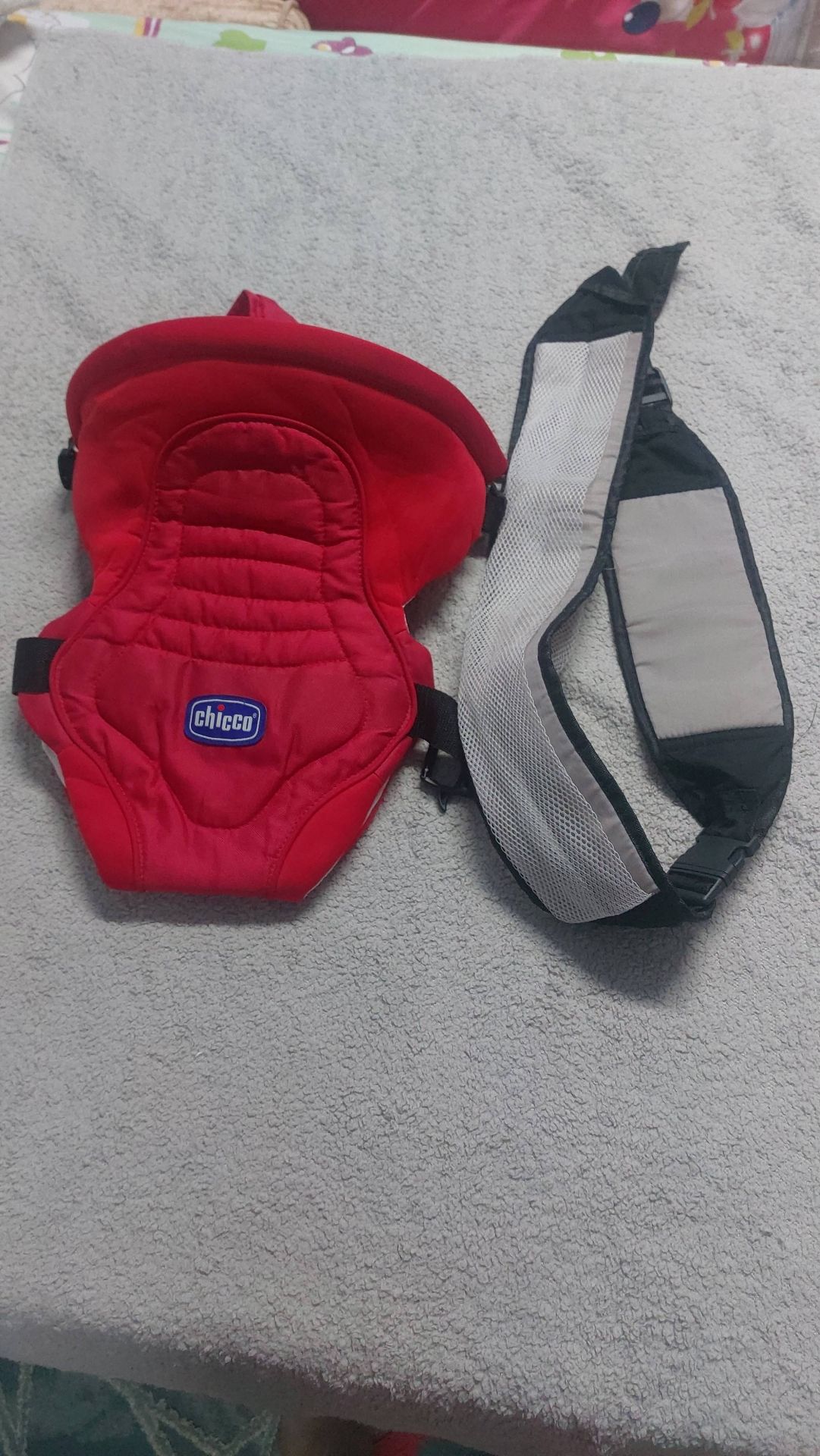 Chicco Baby Carrier Red