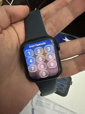 Apple Watch SE 3 44m (2025)
