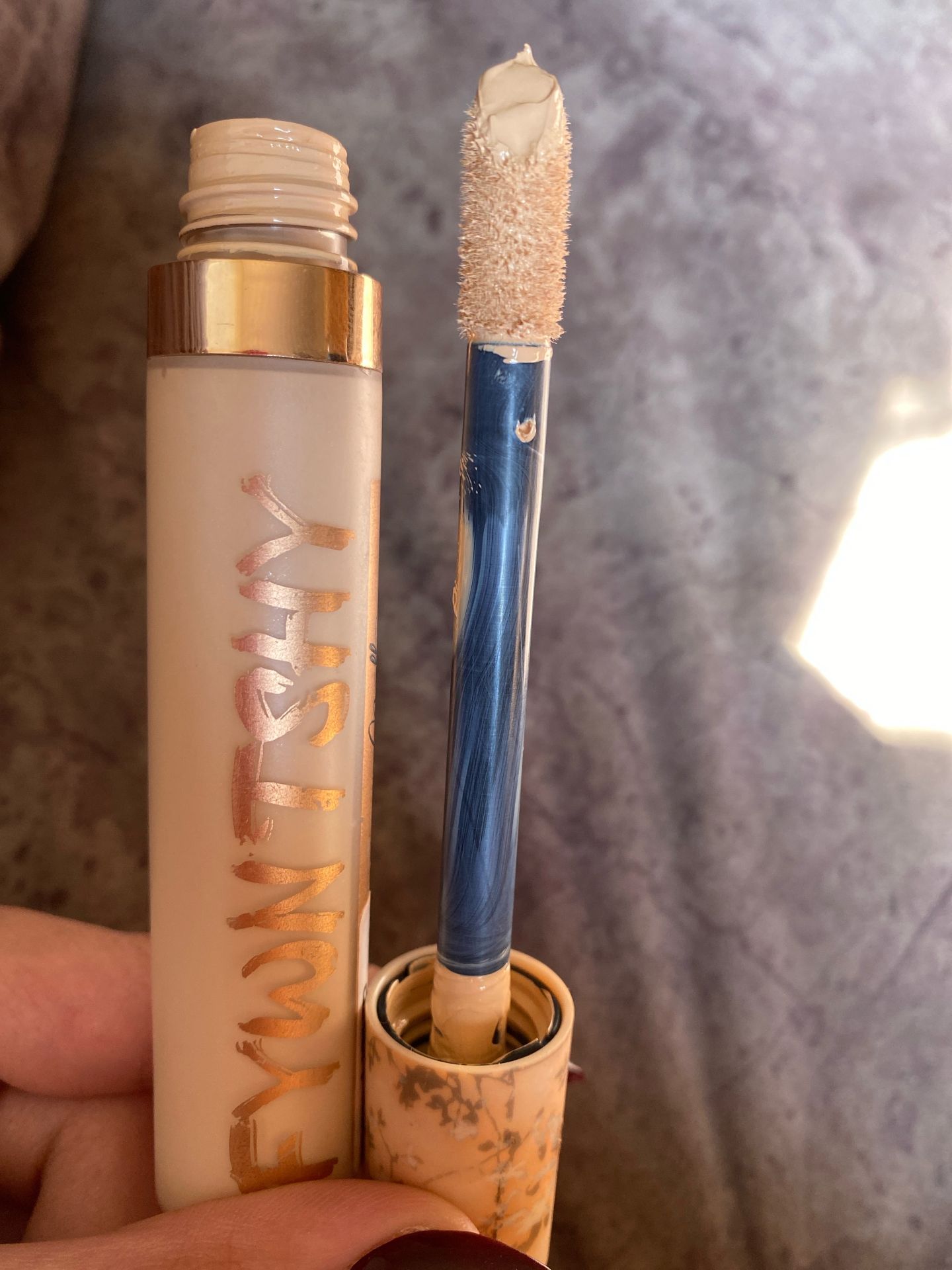 might cinema concealer