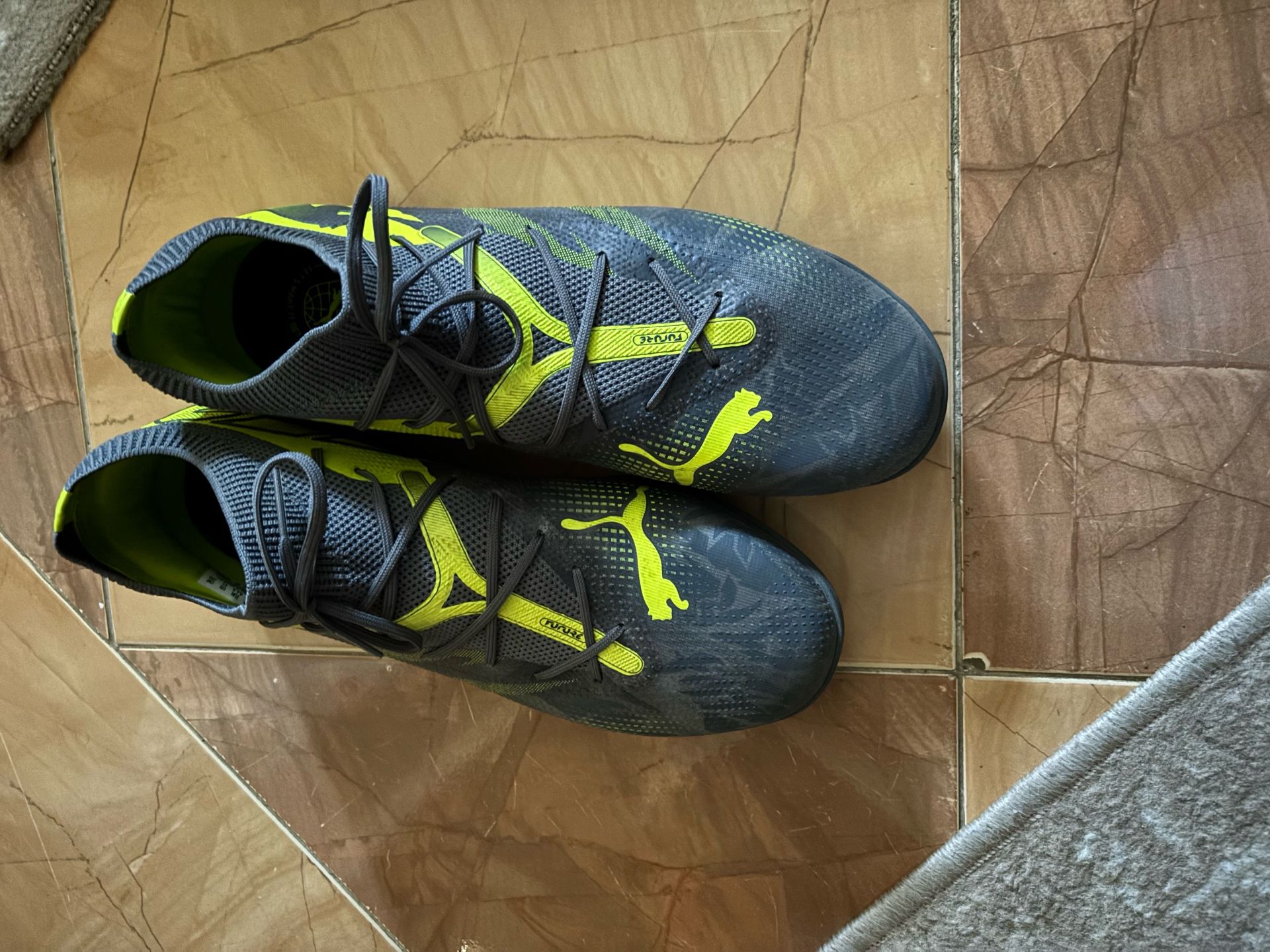Puma Football Boots Black Yellow