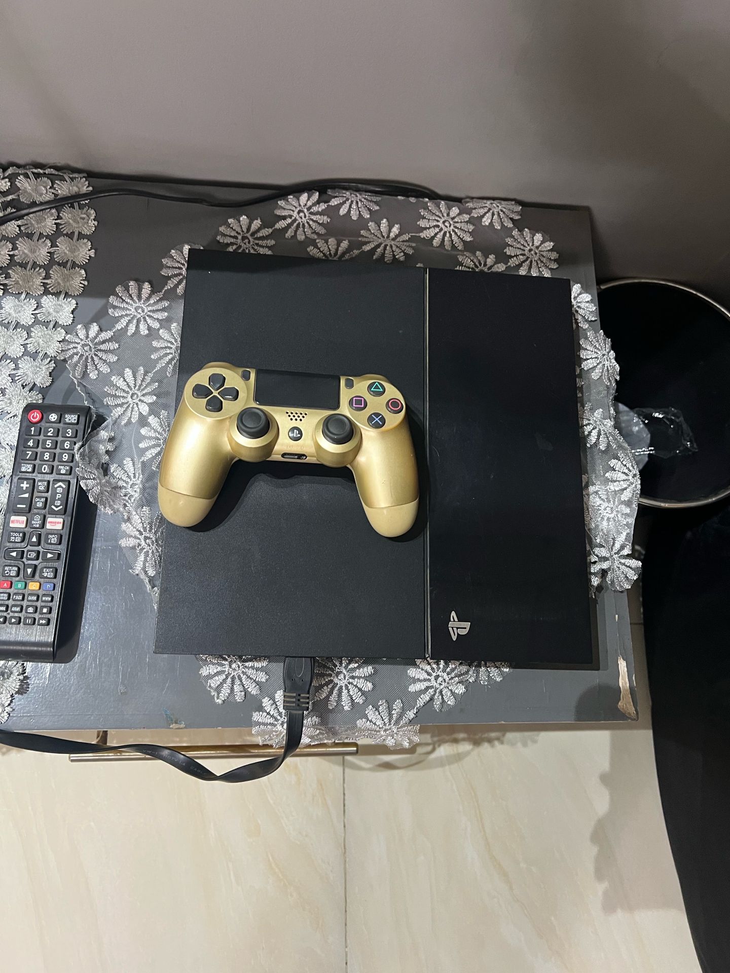 PlayStation 4 Console