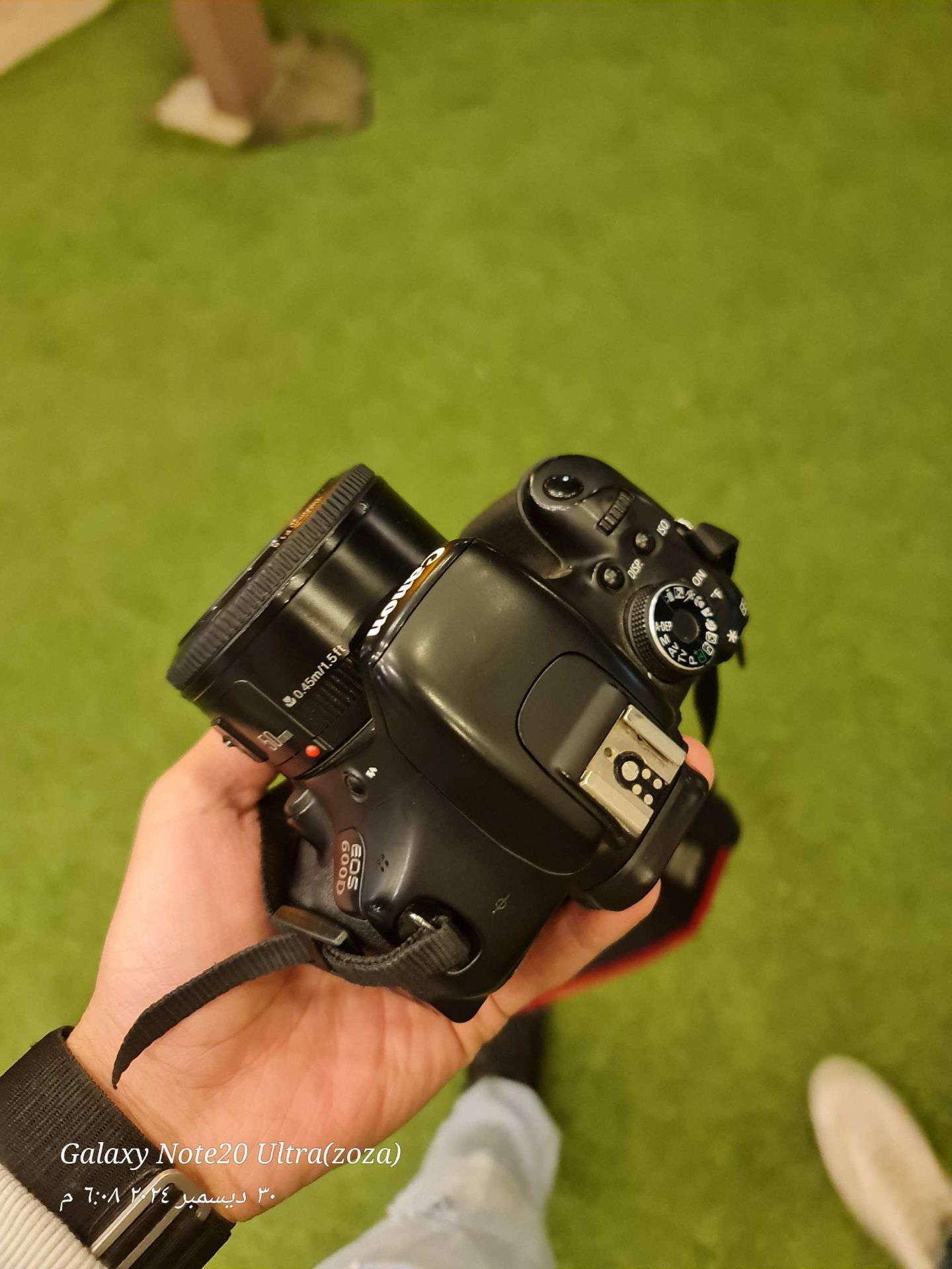 Canon DSLR كاميرا