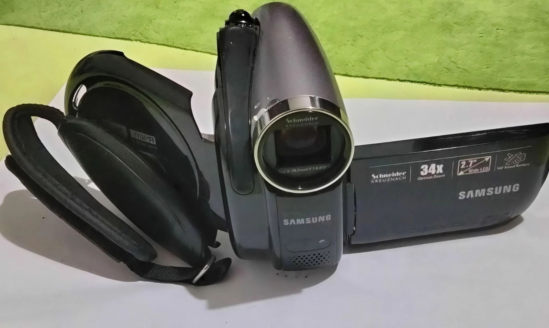 Samsung Camcorder 34x Zoom