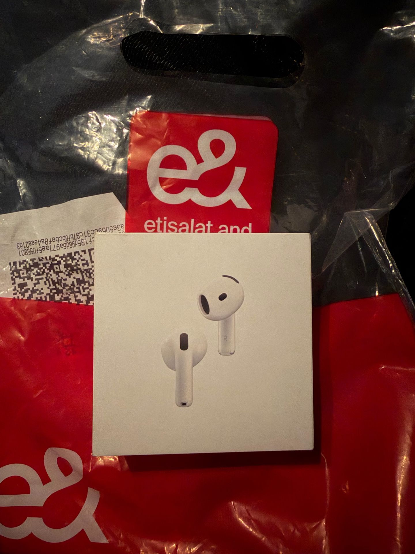 AirPods 4 with Active Noise