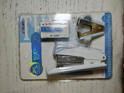 stapler package