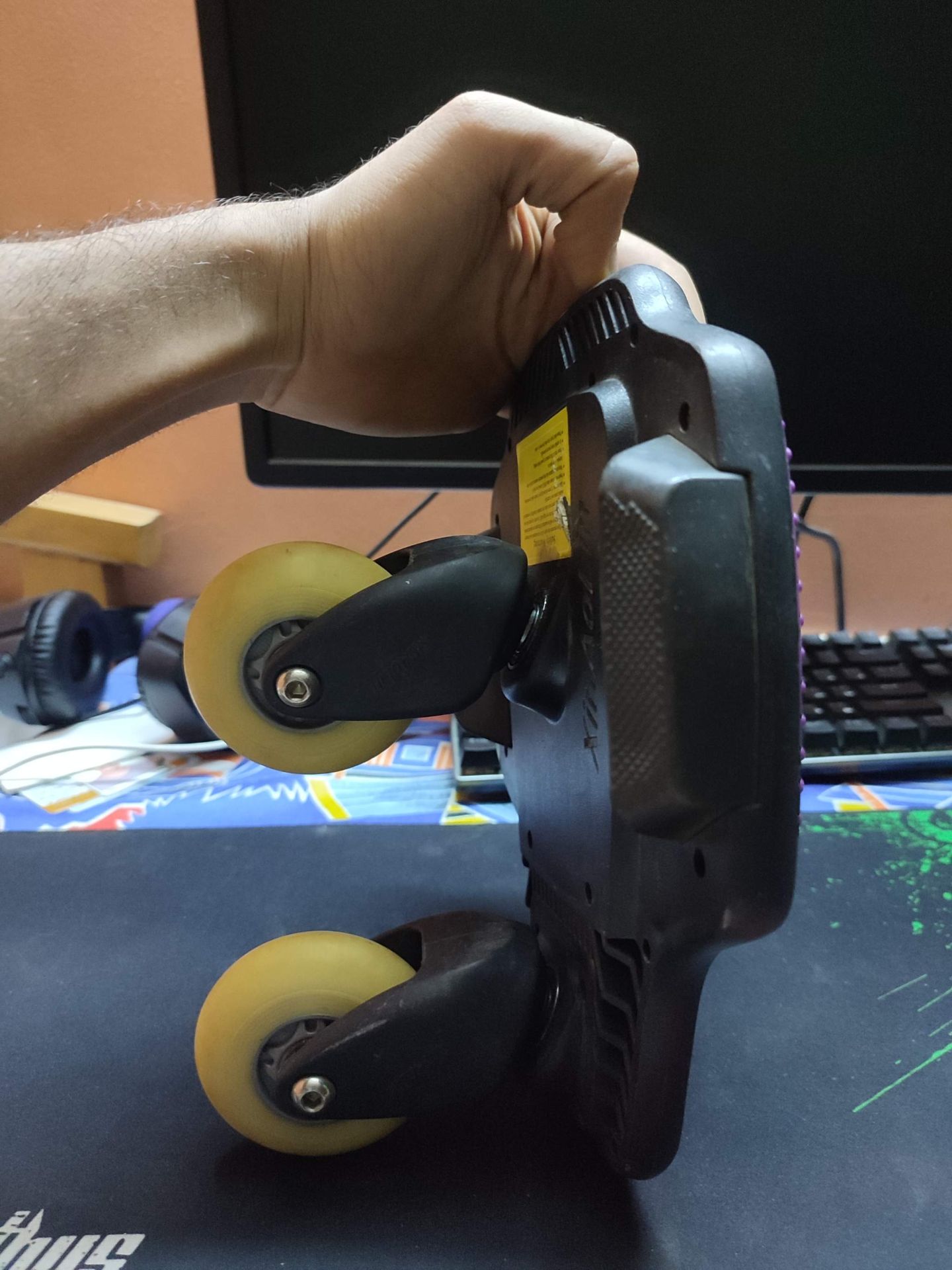 Freeline Skate سكيت فريلاين