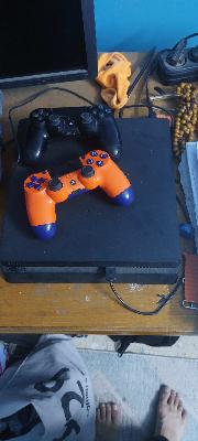 ps4 slim مستعمل
