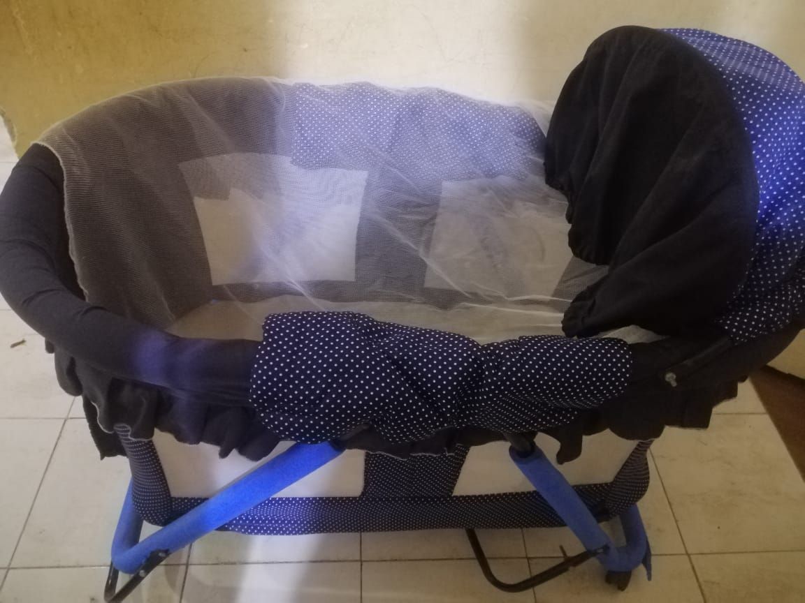 سرير اطفال بيبي