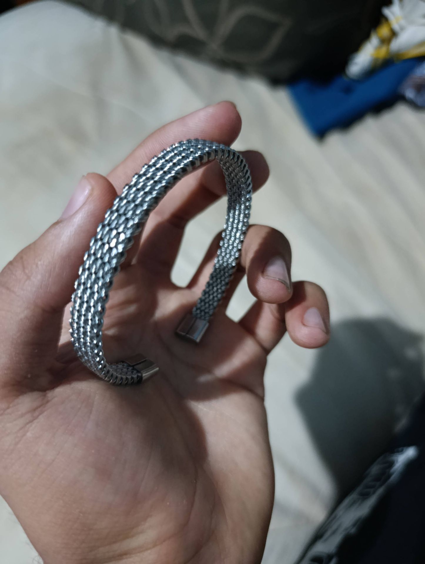اسوره رجالي عريض