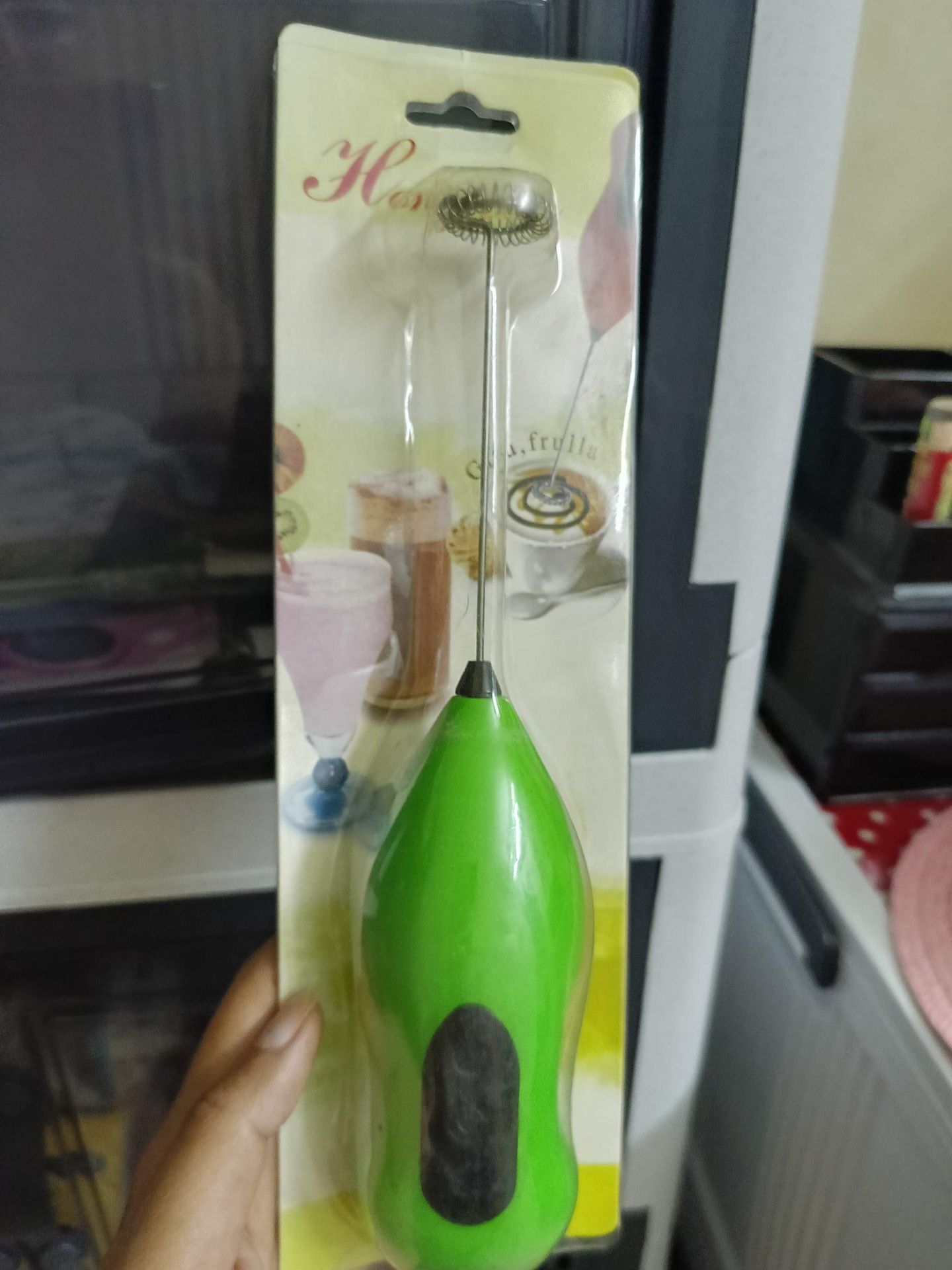 فرّاثة حليب كهربائية خضراء