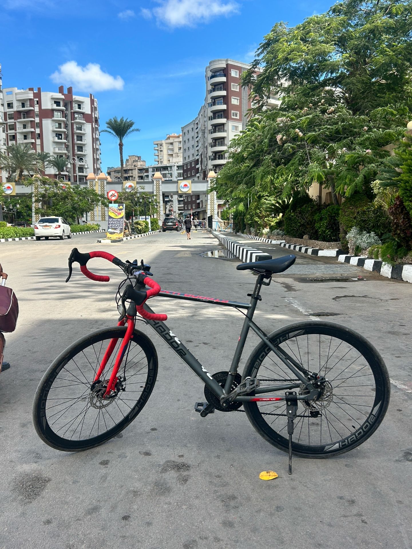 Road Bike  hador 420