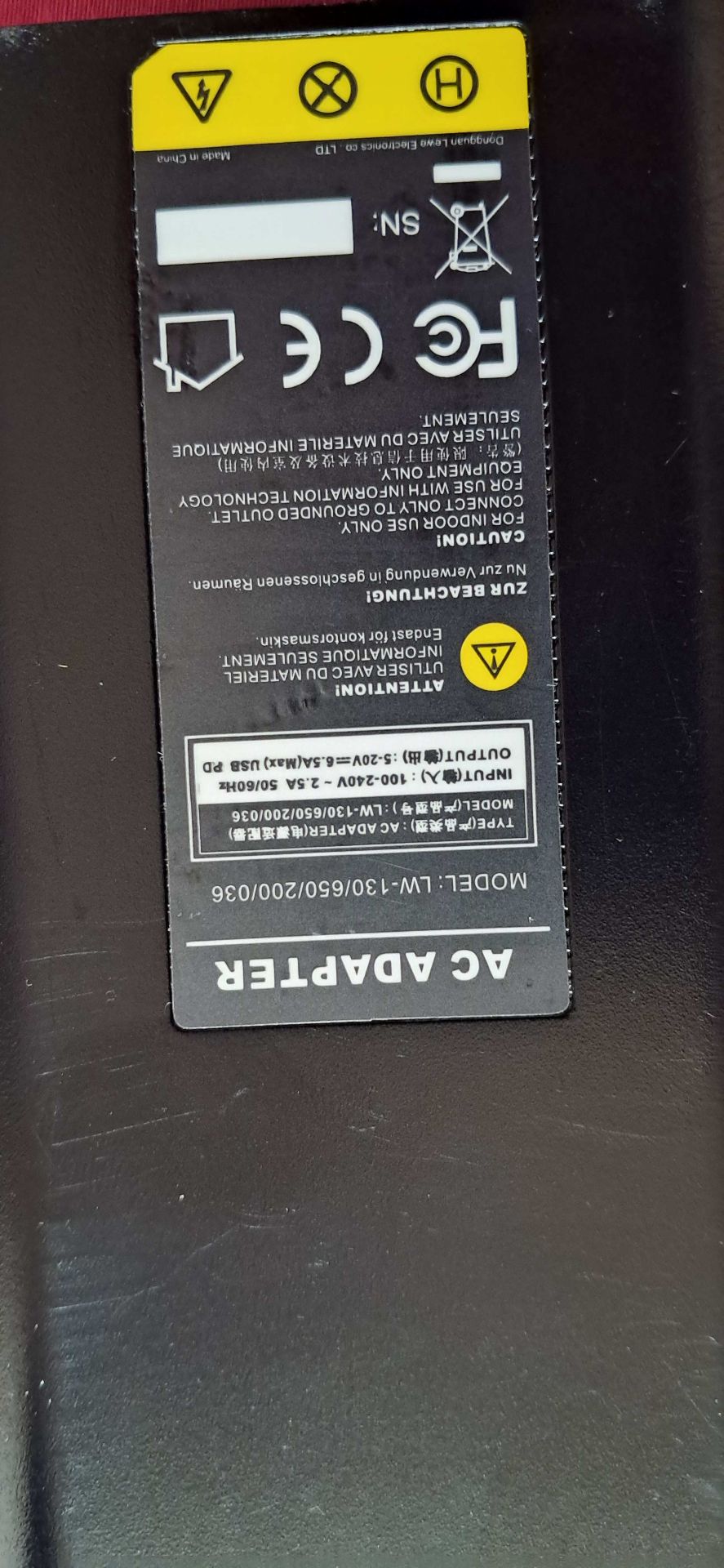 130 watt Laptop Power Adapter