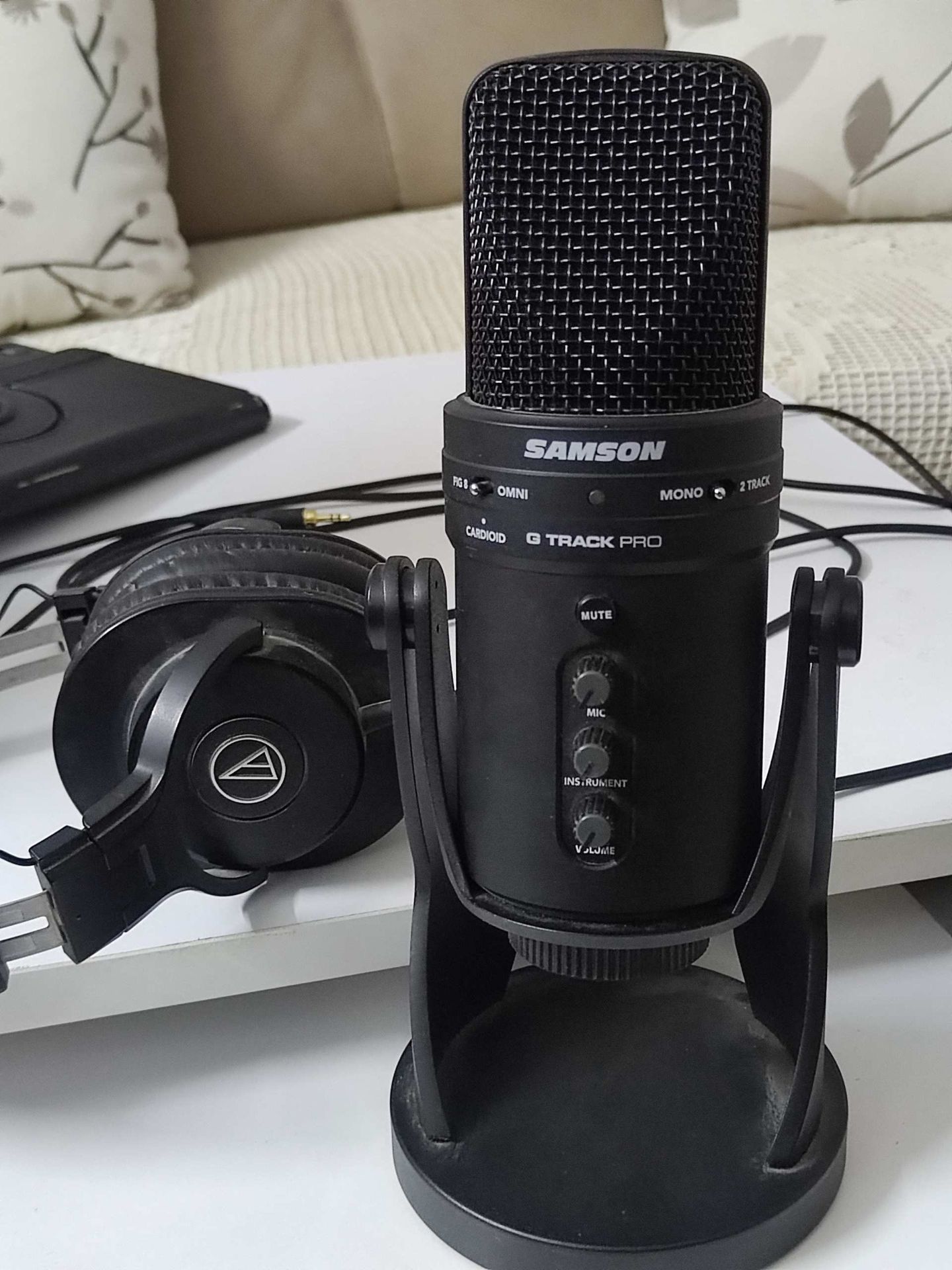 Samson G-Track Pro USB Microphone