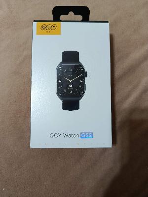 smart watch.  qcy GS2