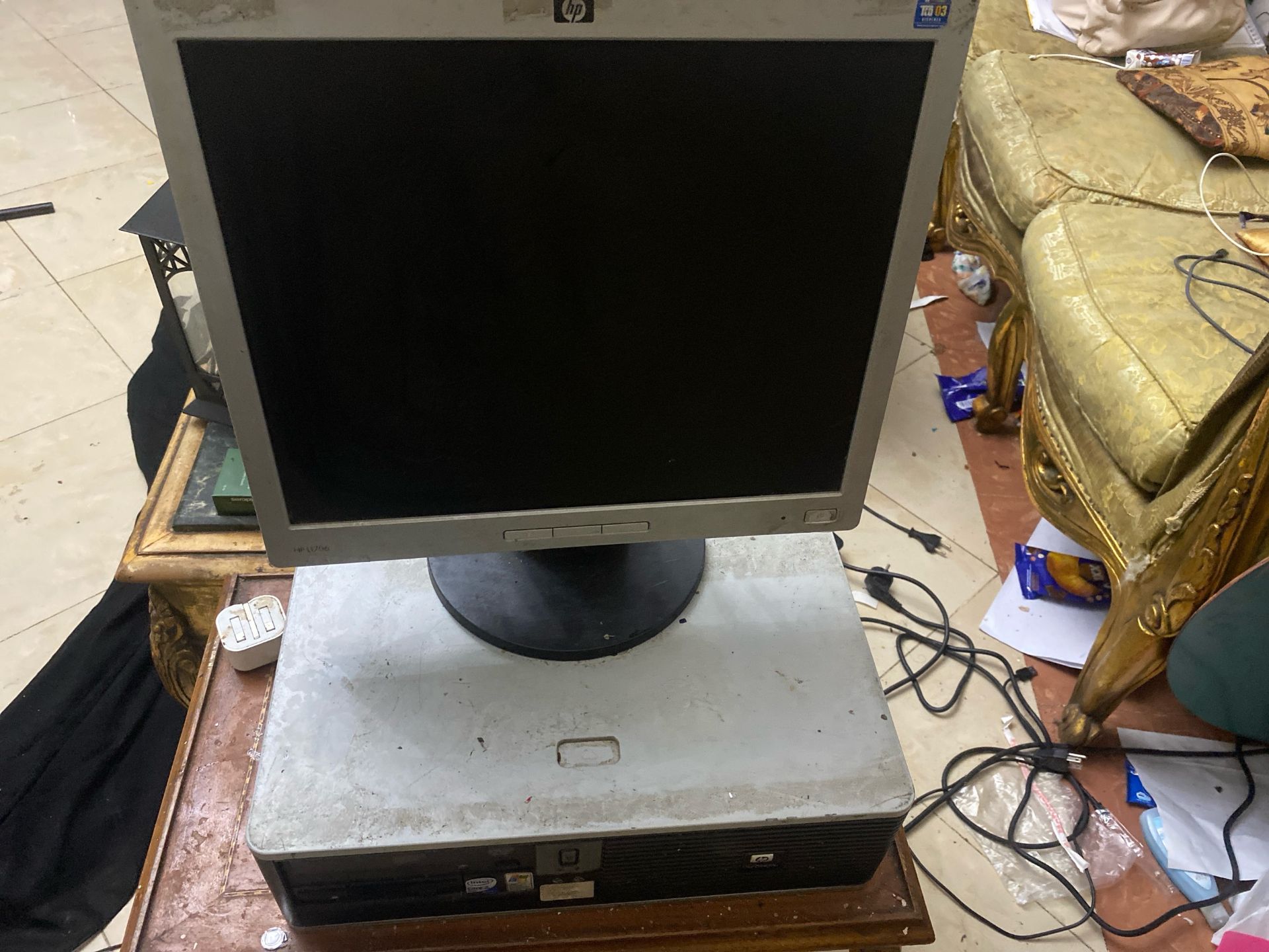 HP Monitor & Desktop PC Set