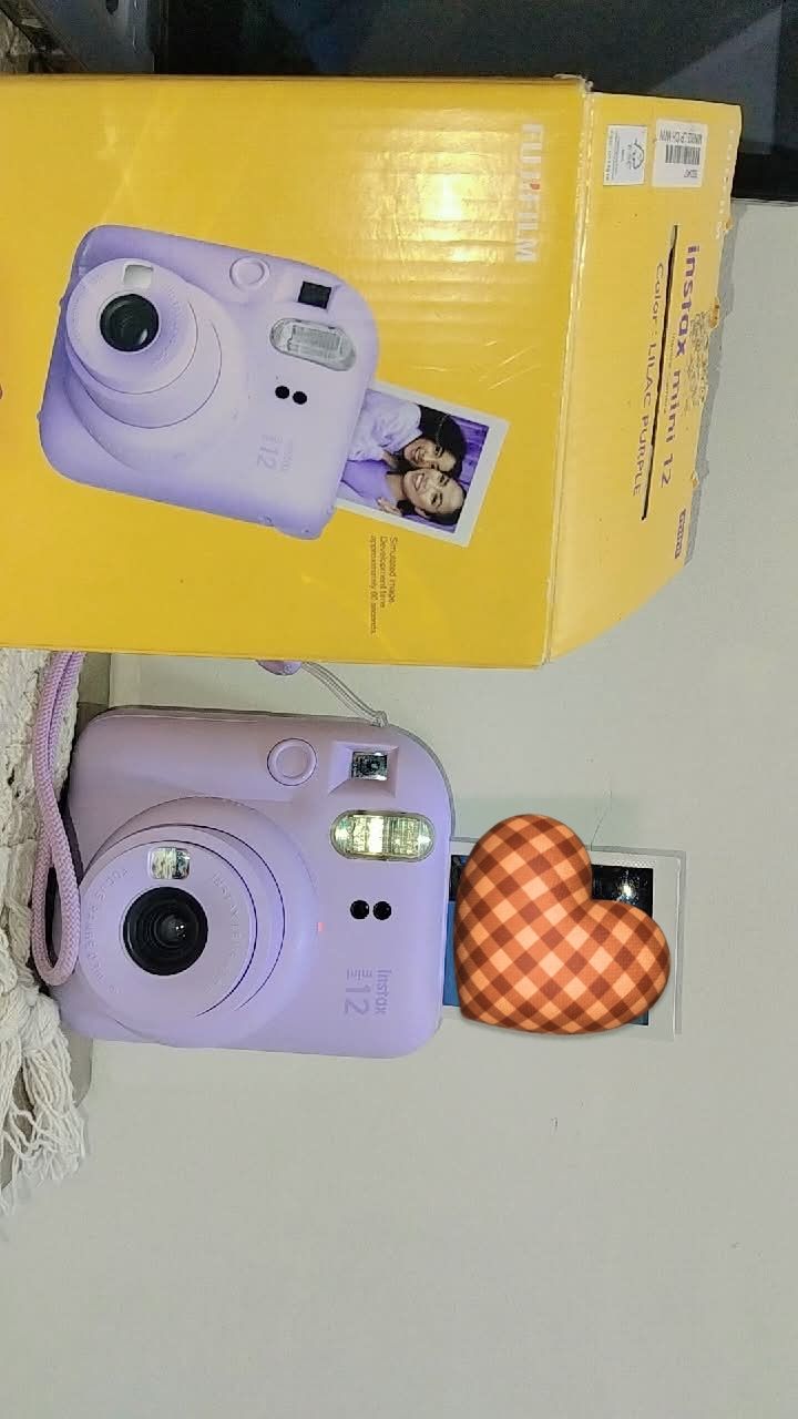 Instax Mini 12 كاميرا