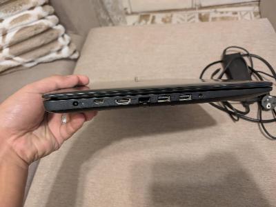Dell inspiron i7-7500U