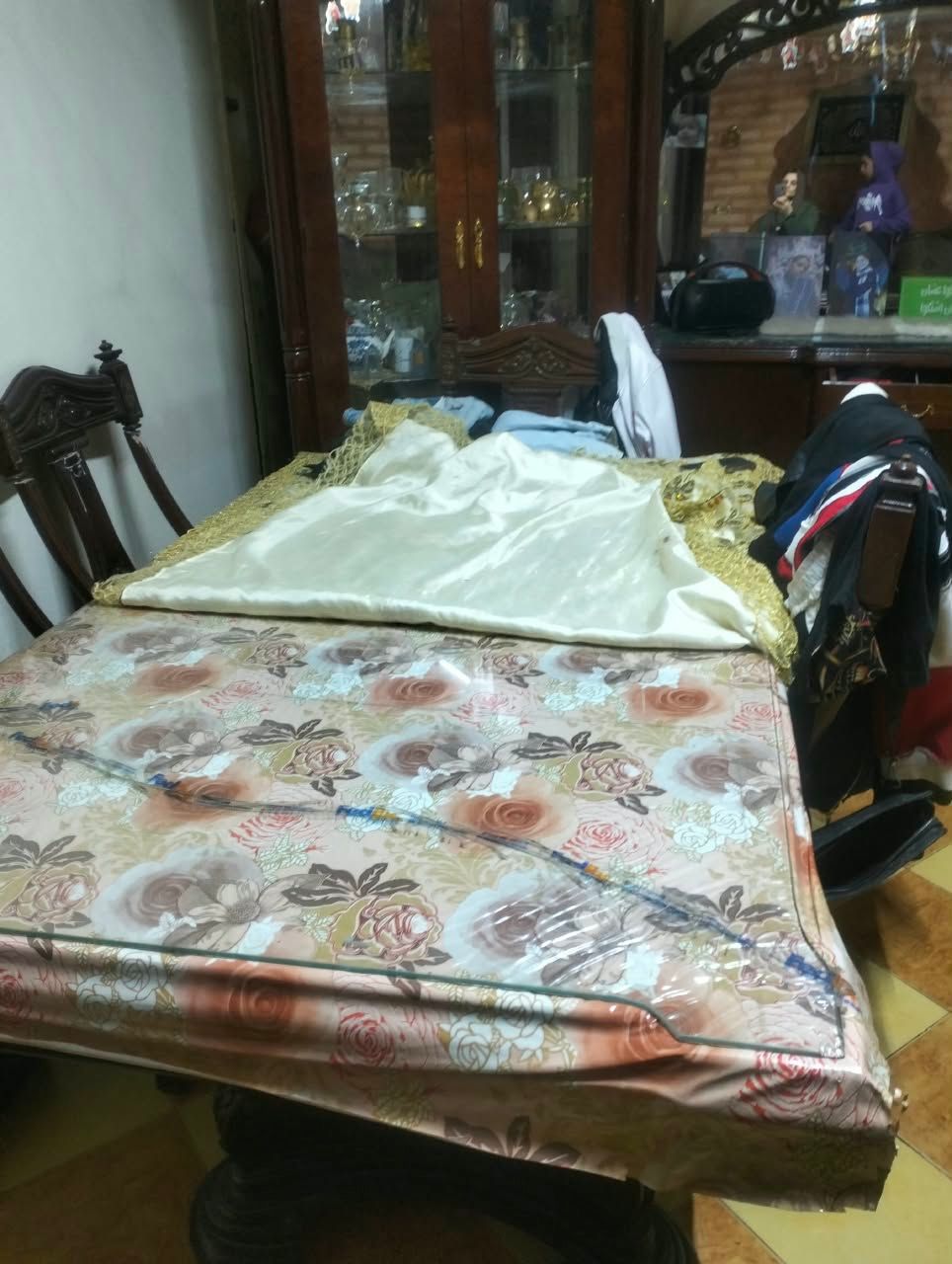 سفره 6 كراسي