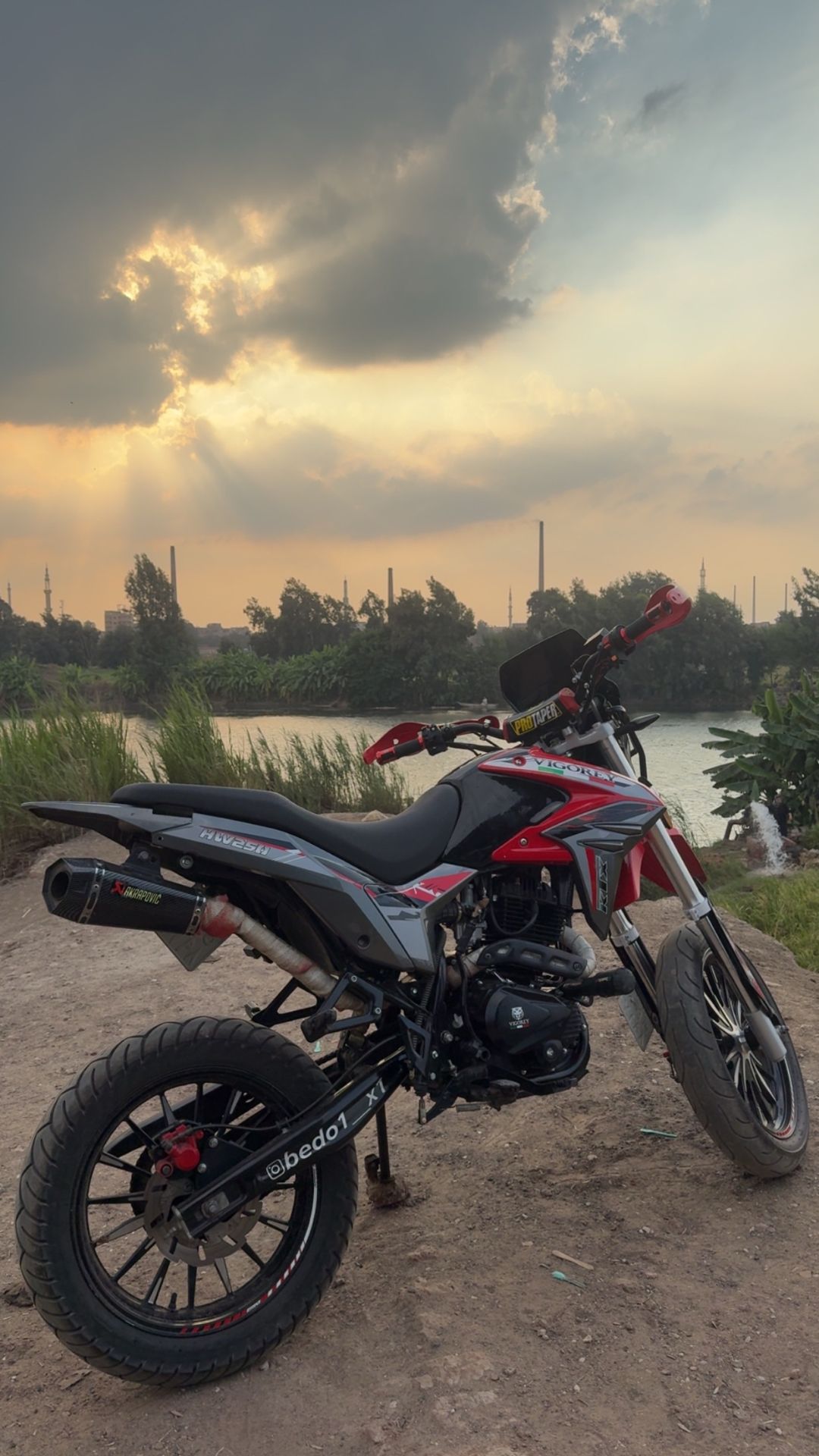 Dayoosh Motorcycle Red/Black