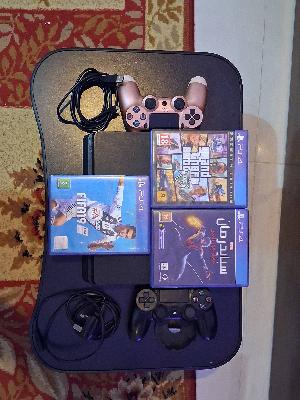 PlayStation 4 slim