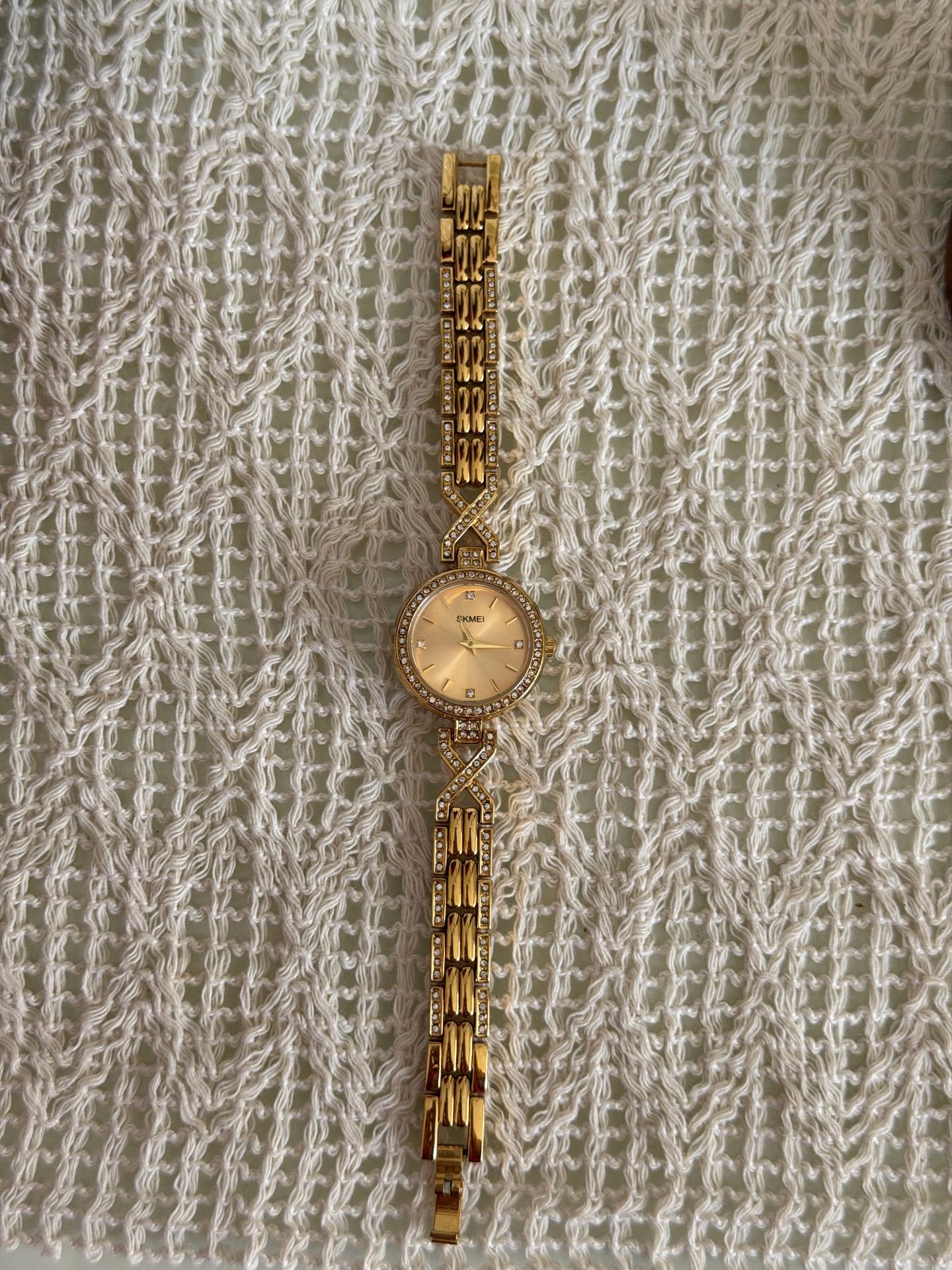 Skmei watch