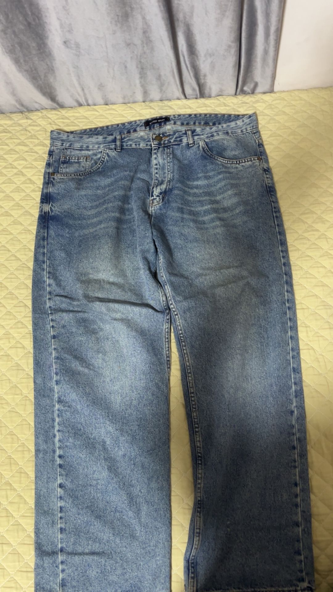 streetwear baggy jeans