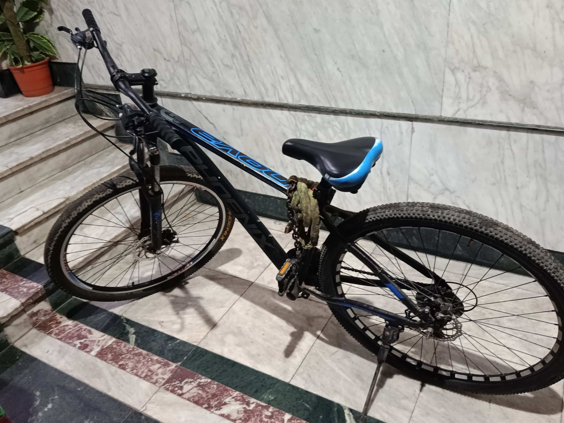 Mountain Bike Black Blue