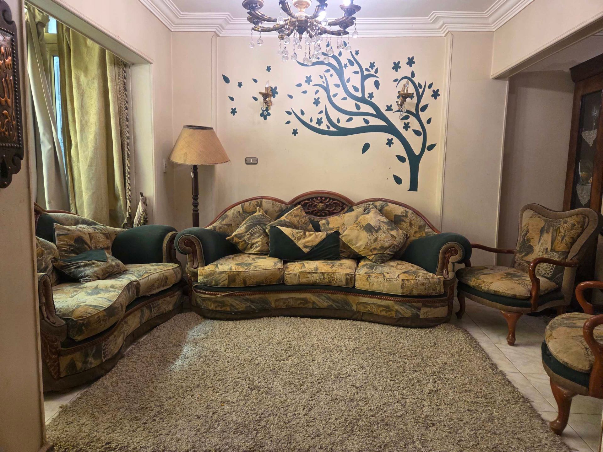 Classic Sofa Set with Armchairs