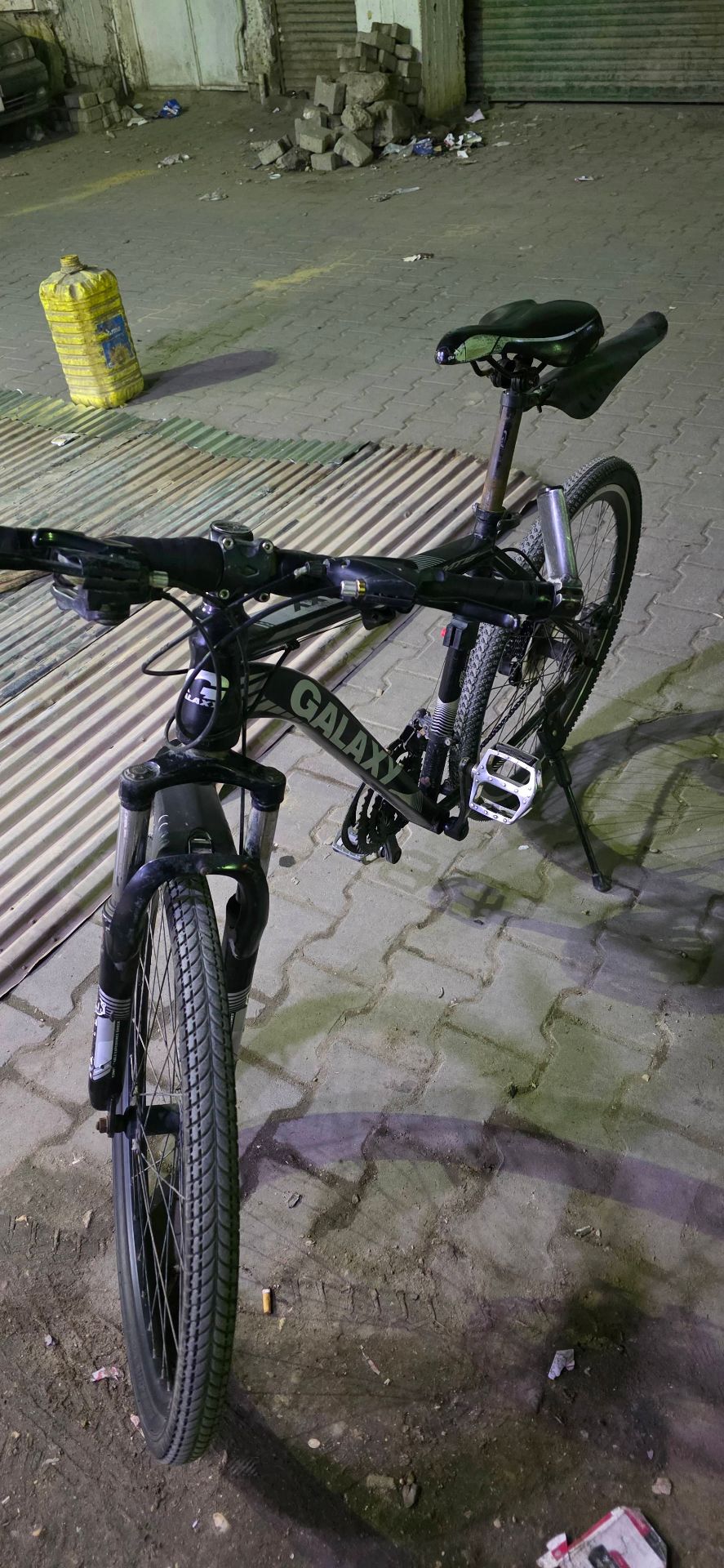 Galaxy hybrid bicycle 27 inch