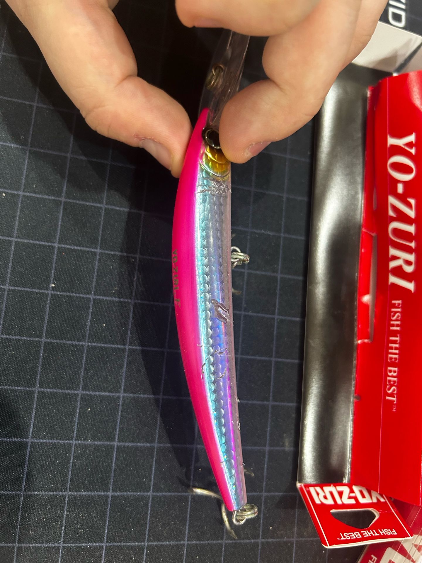 Yo-Zuri Fishing Lure Pink