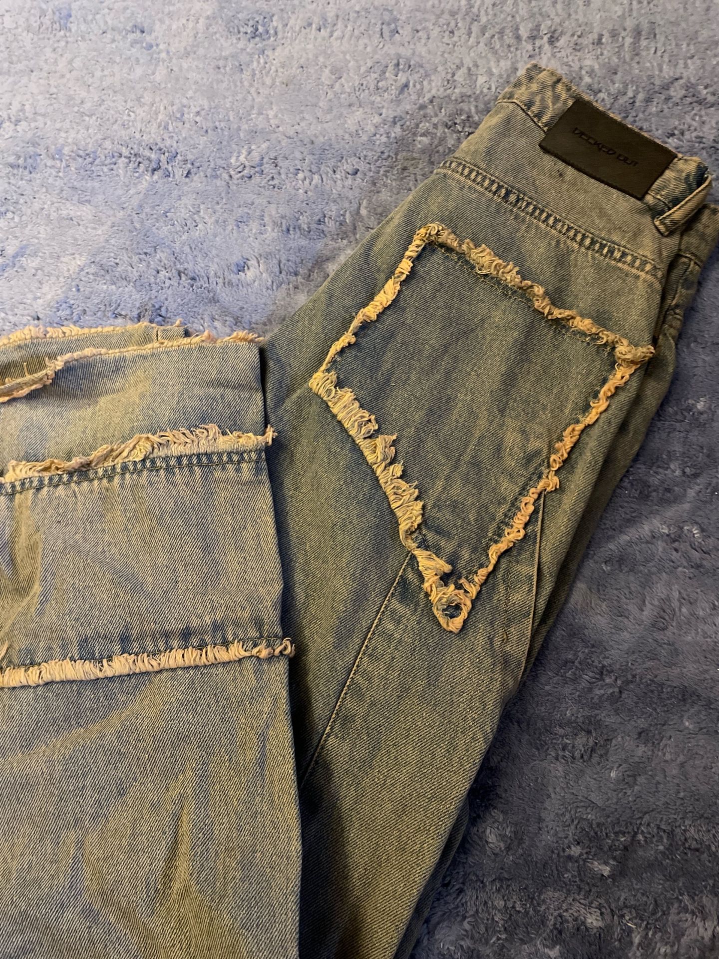 deckedout pants